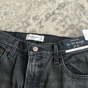 Black Abercrombie 90s high-rise Curve Love straight-leg jeans